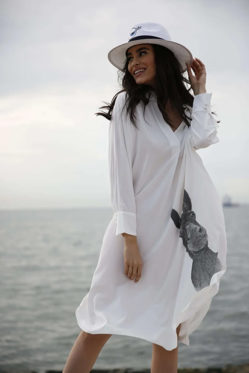 Donkey Love Long shirt 1254 – Image 3
